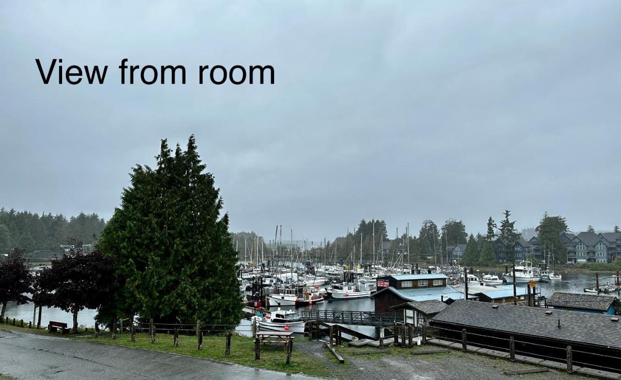 West Coast Motel On The Harbour Ucluelet Bagian luar foto